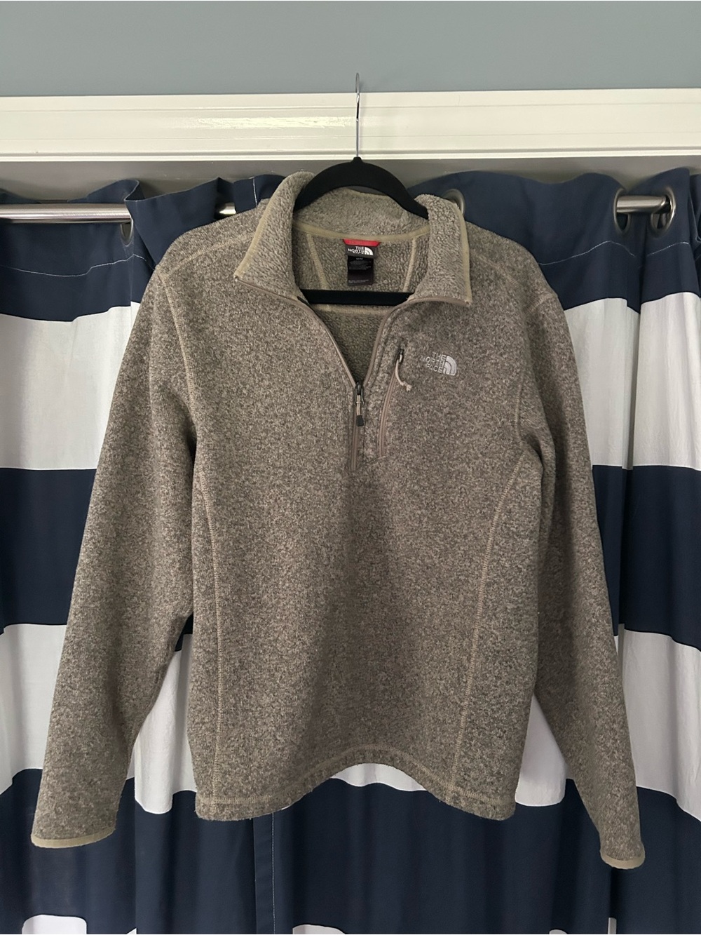 The North Face Men's Taupe Heather Quarter-Zip Fleece Pullover